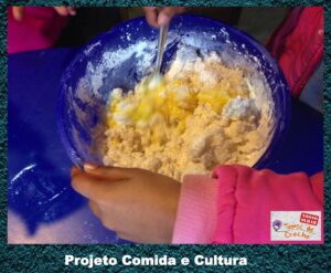 Criança na cozinha 5