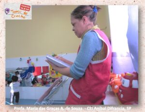 professora registrando