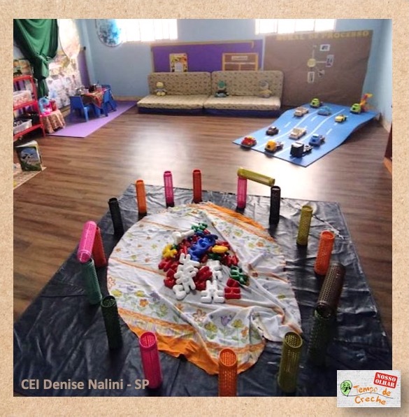 Espacos para brincar sala cantos